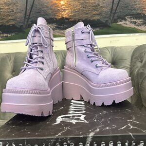 DEMONIA SHAKER-52 Women's Punk 4" Wedge Platform Lavender Lace-Up Ankle Boot